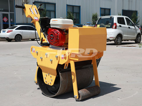 要想小型壓路機(jī)壓實效果好還需要專業(yè)的方法！